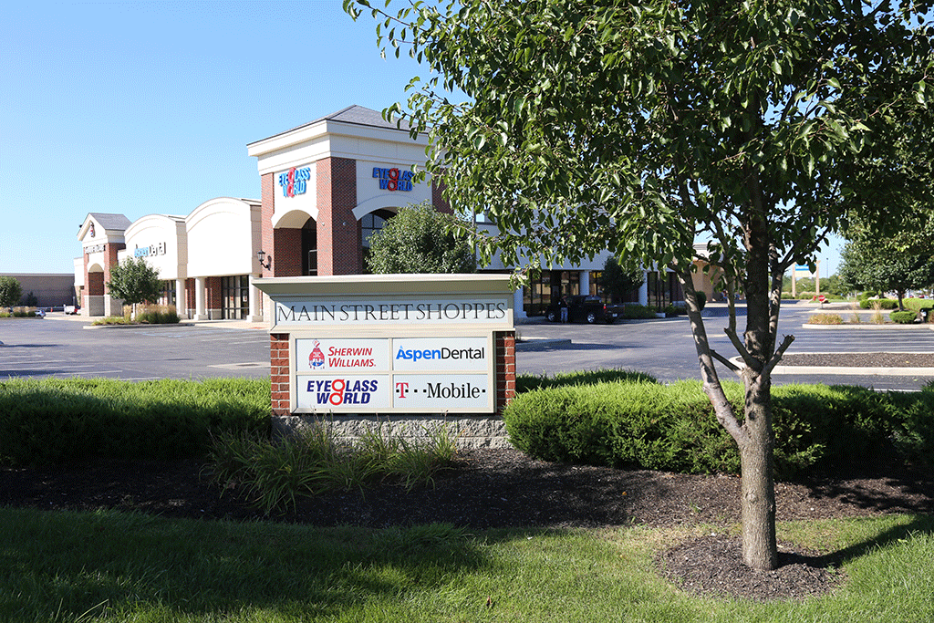 Main Street Shoppes Plainfield, IN Barrington Investment Company Barrington Management Company
